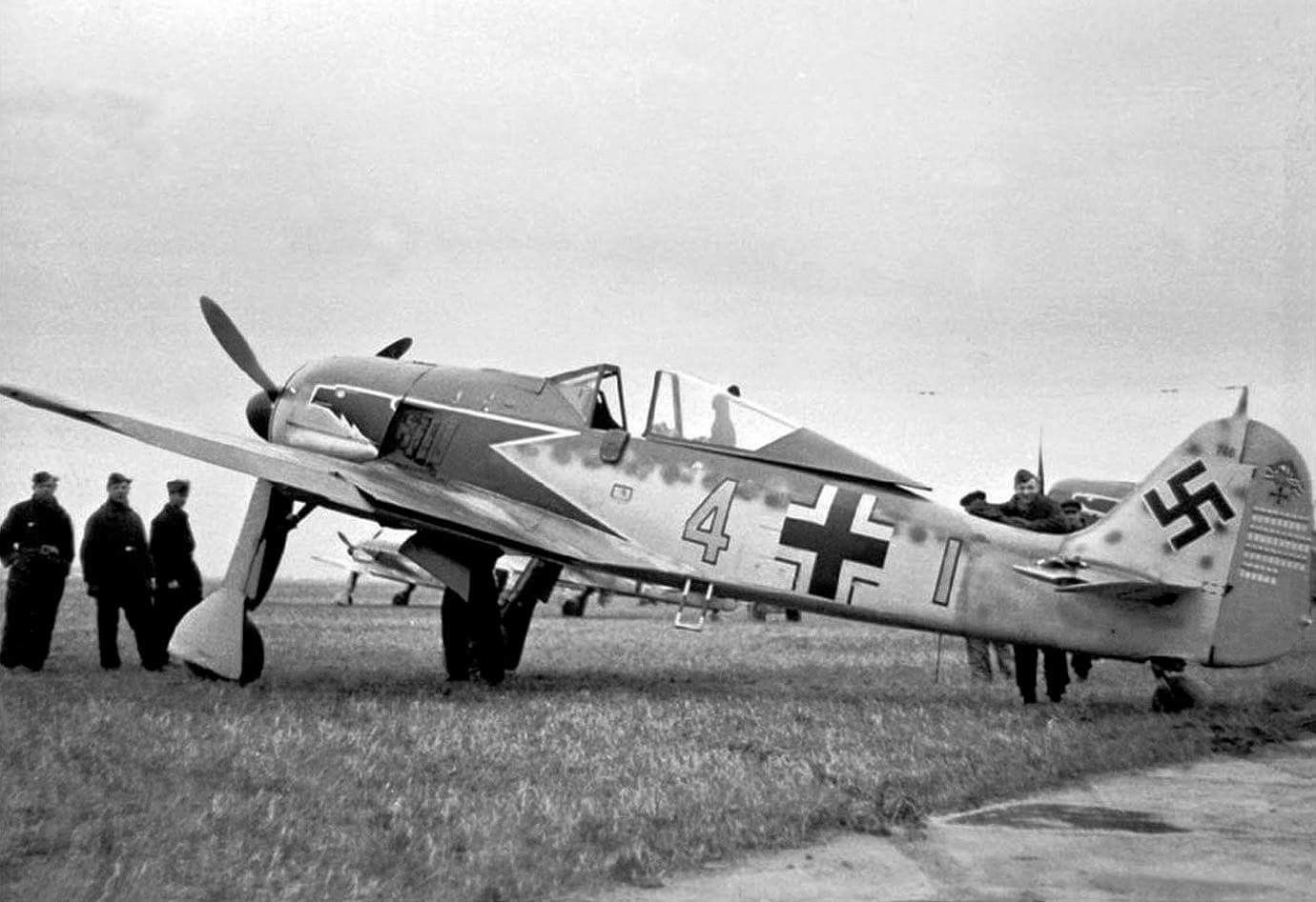 Siegfried Schnell FW190 A8
