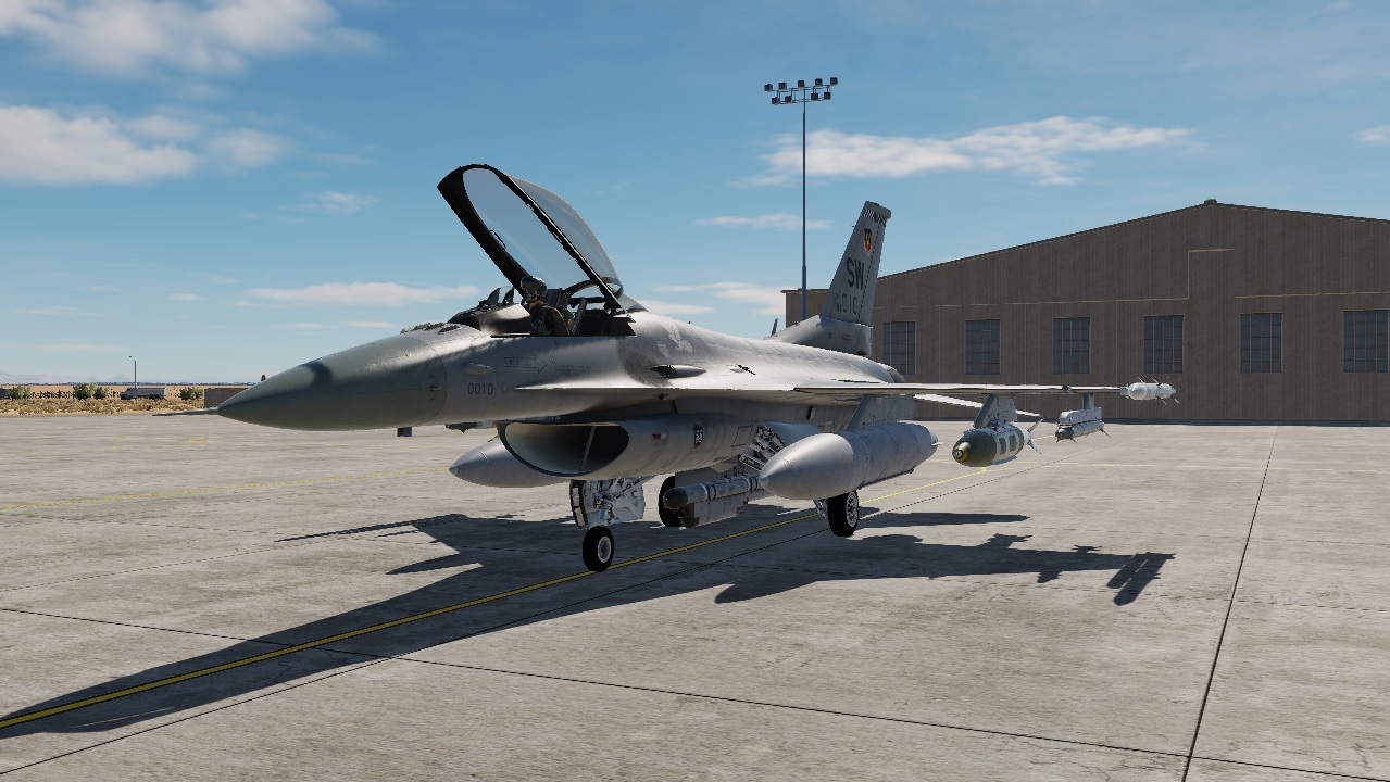 F-16CM Blk 50 Low Level Strike