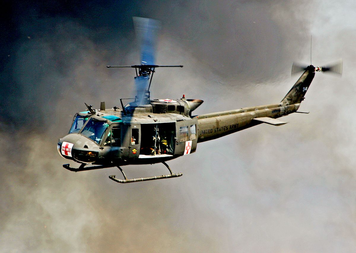 Huey SAR Over Iran "Shiraz"- UH-1H MP COOP