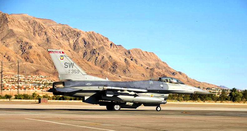 Day at the Office F-16C