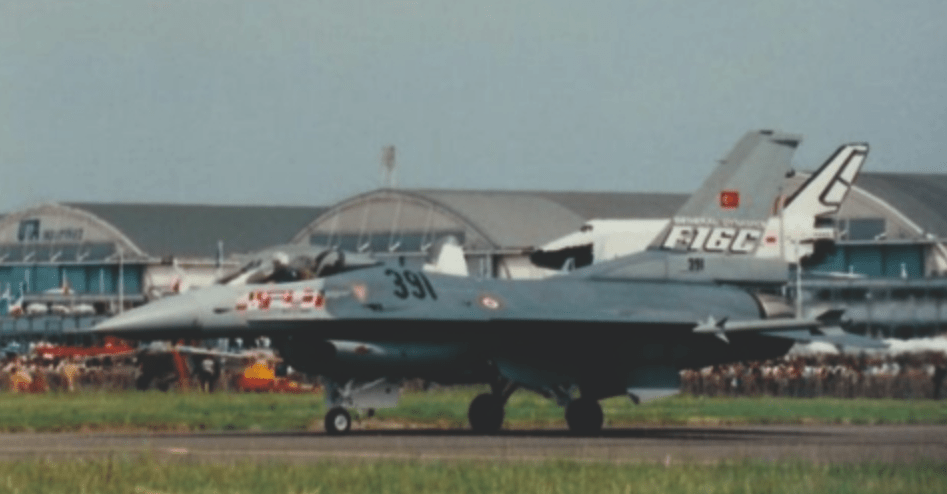 TurAF First F-16C Block 30