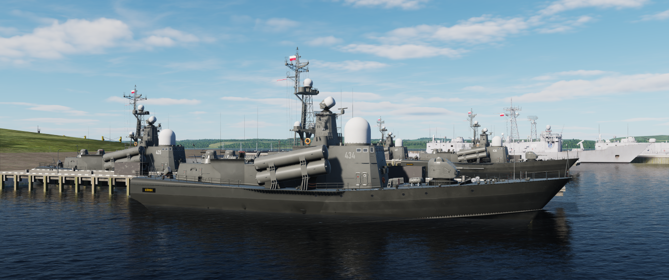 Polish Navy Tarantul class corvette livery.