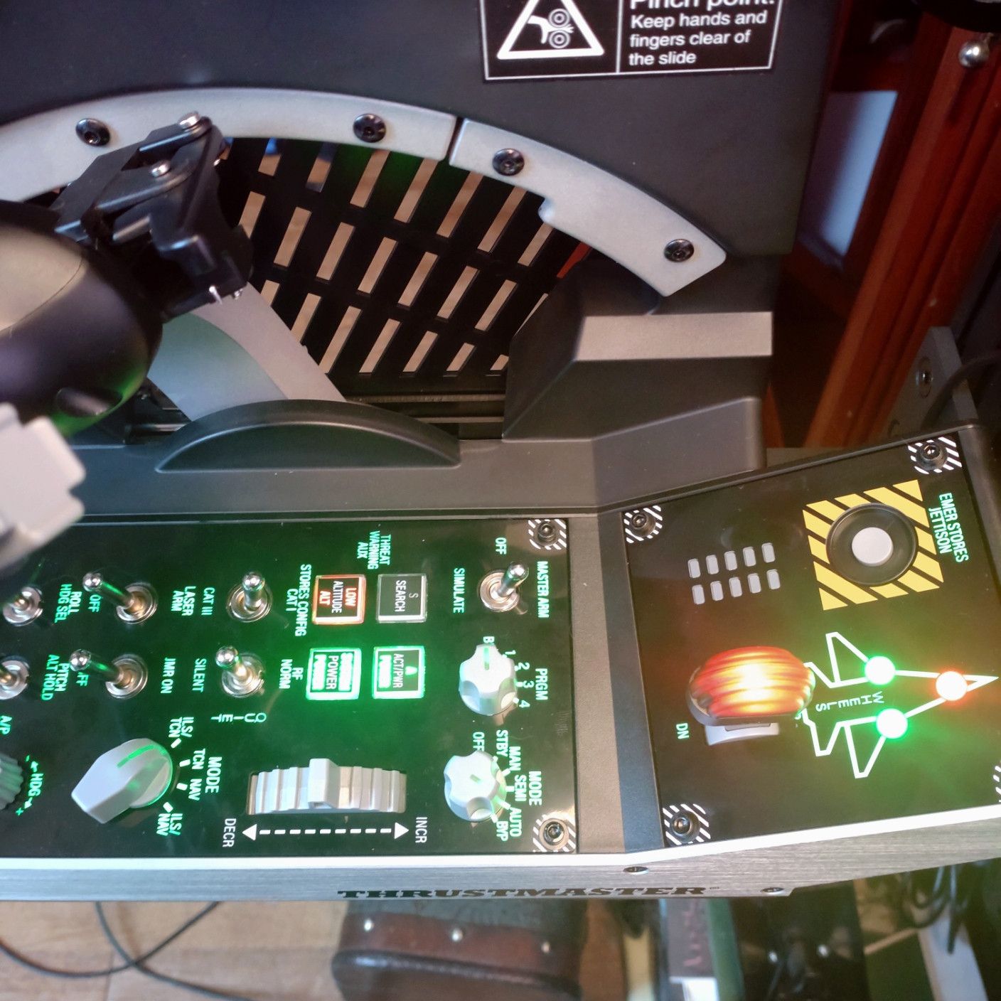 Simple LED Management for Thrustmaster Viper TQS F16