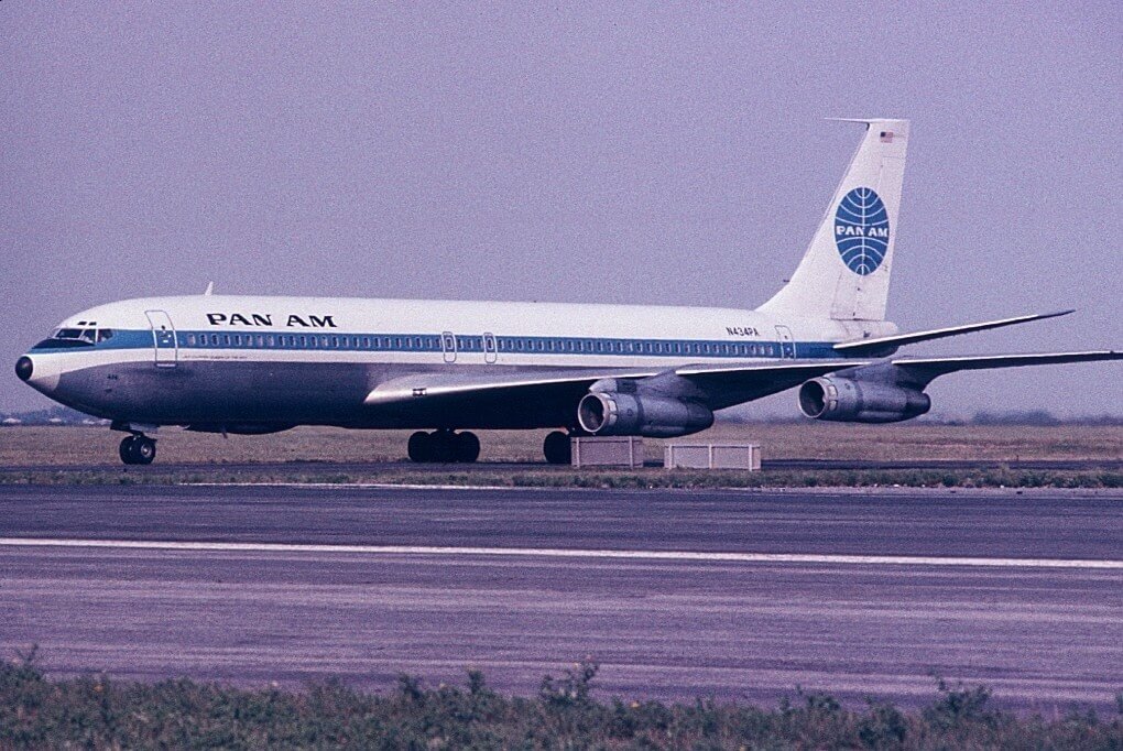 Static Boeing 707 